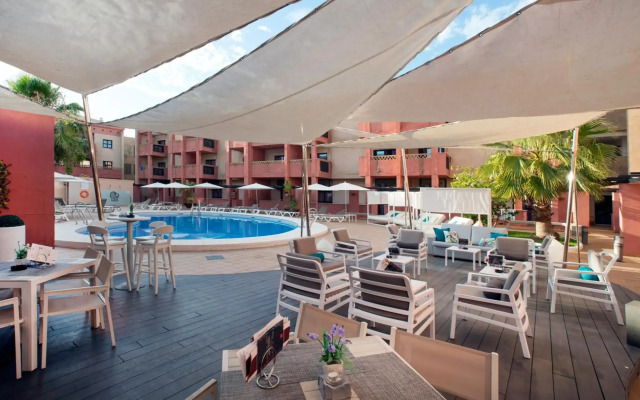 Leo Punta Umbria III - Adults Only