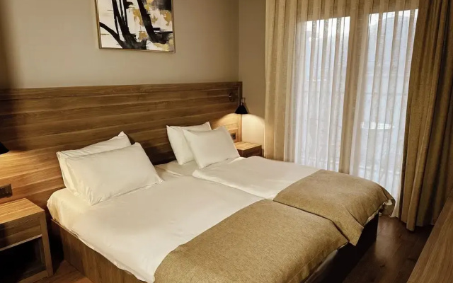 Viola Hotel Budva
