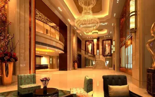 Oriental Host Hotel