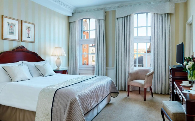 47 Park Street - Grand Residences by Marriott