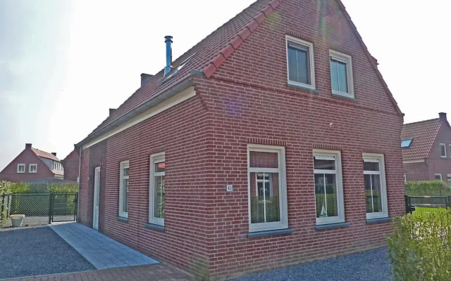 Nice Holiday Home With Garden