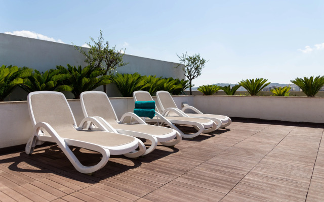Salini Resort