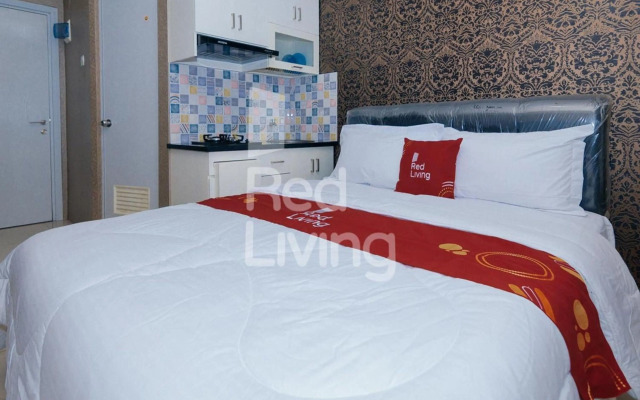 RedLiving Apartemen Green Pramuka - Family Group Tower Orchid