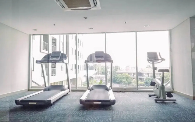 1Br Apartment With Cozy Design At Royal Olive Residence