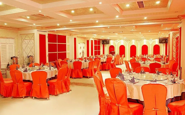 Chongqing South Garden Hotel