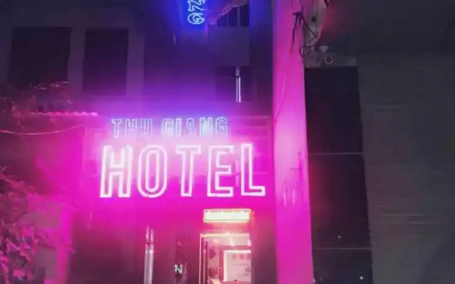 OYO 1143 Thu Giang Hotel