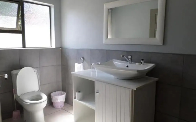 Luxury Heights Guesthouse