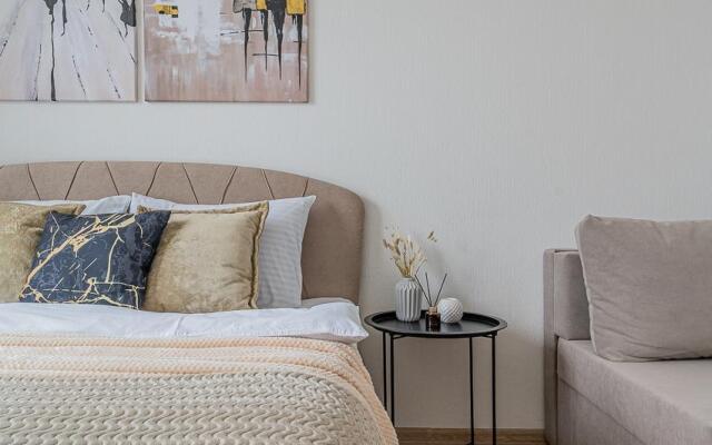 Лайт Апартаменты на улице Рябинина 49А