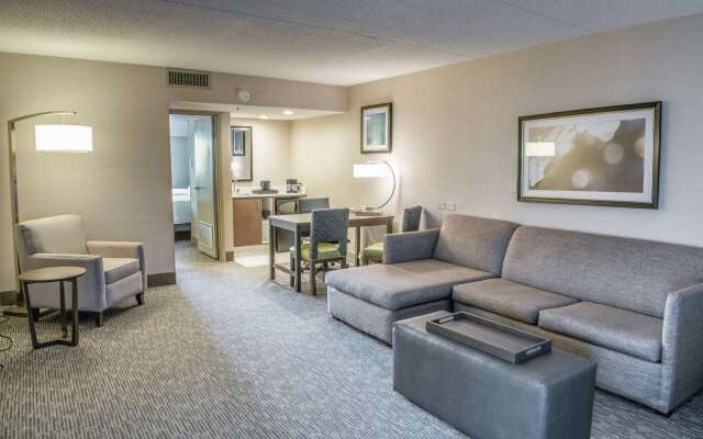 Embassy Suites by Hilton Chicago Schaumburg Woodfield