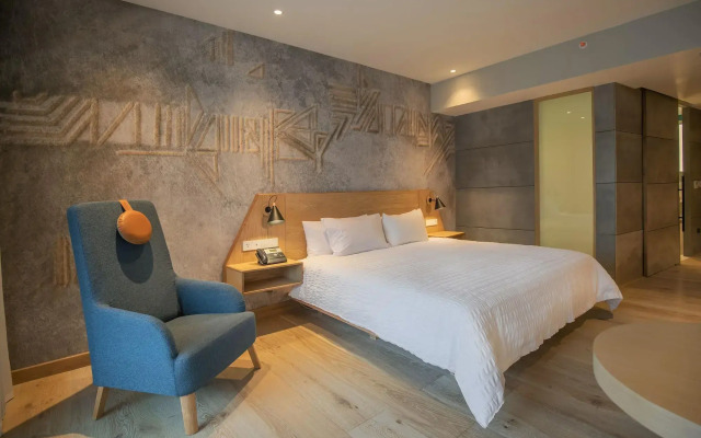 GO Quito Hotel