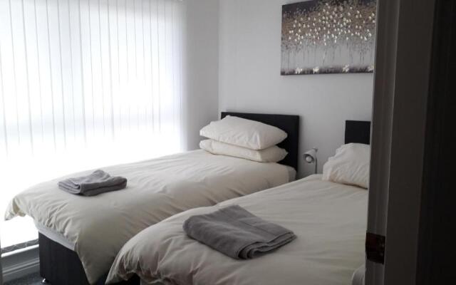 Lynn's Liverpool Apartment