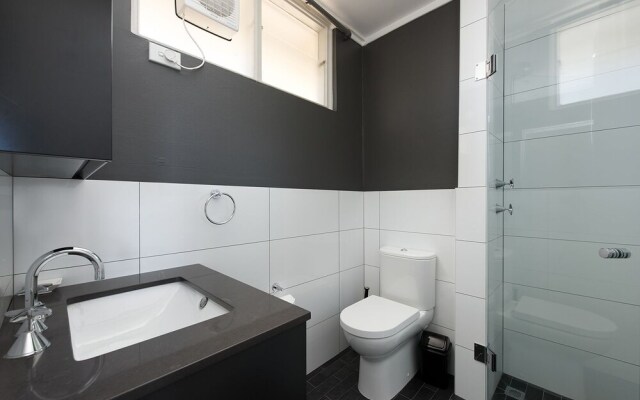 Stunning Ocean View Apartment H324