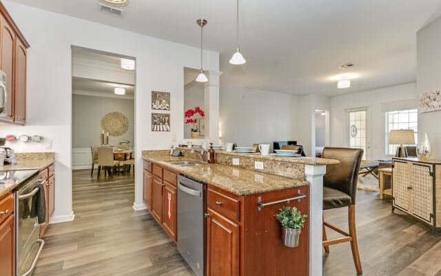 Casa Luna Deluxe 3 Bedroom Condo by Redawning