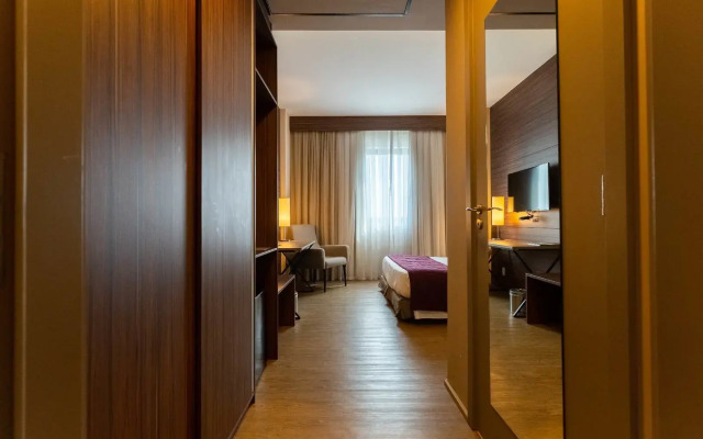 Royal Palm Tower Anhanguera
