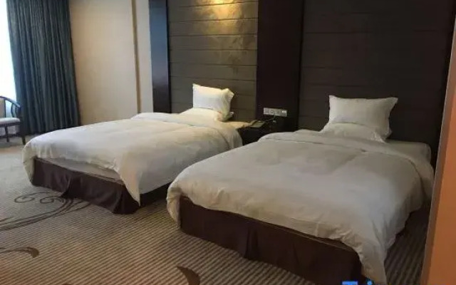 Huaxia Hotel