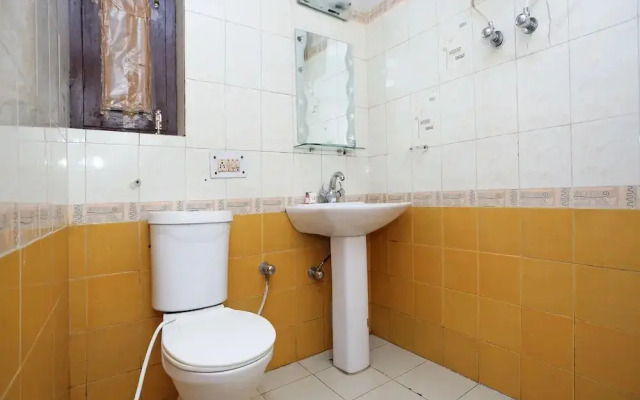 Alinda Guest House By OYO Rooms