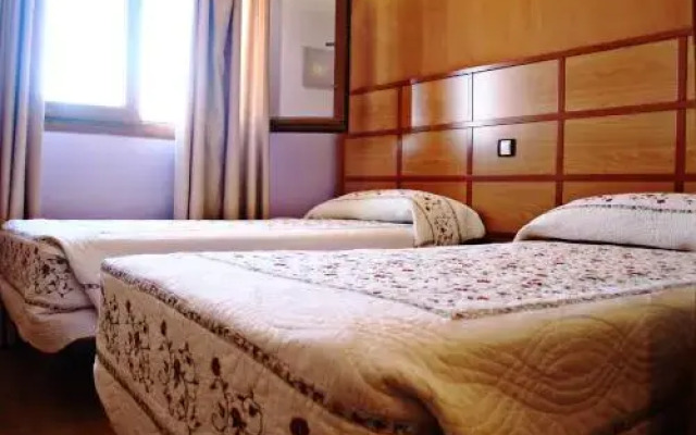 Hostal Toledano-Victoria
