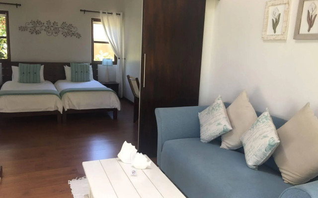 Sixteen Guest House on Main