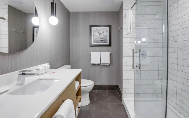 Sandman Signature Saskatoon South Hotel