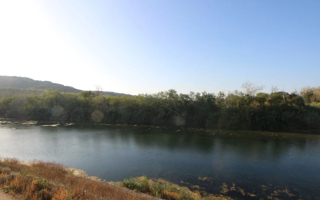 Scenic Villa With View of the Gardon River