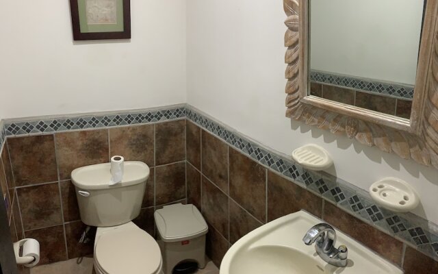Beachfront Jaco Condos - Fully Equipped - 6 Pax