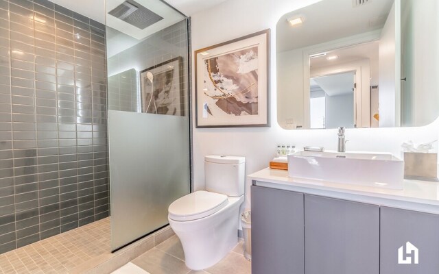 Downtown Miami Condos by Lua Host