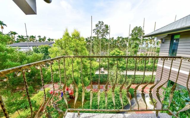 Yujue Holiday Villa