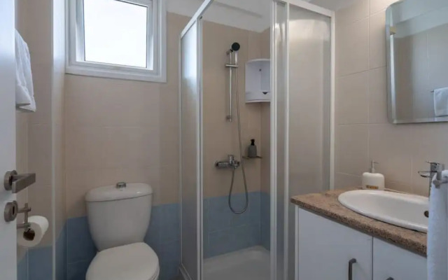 Chloris 3- Bedroom Apartment in Larnaca