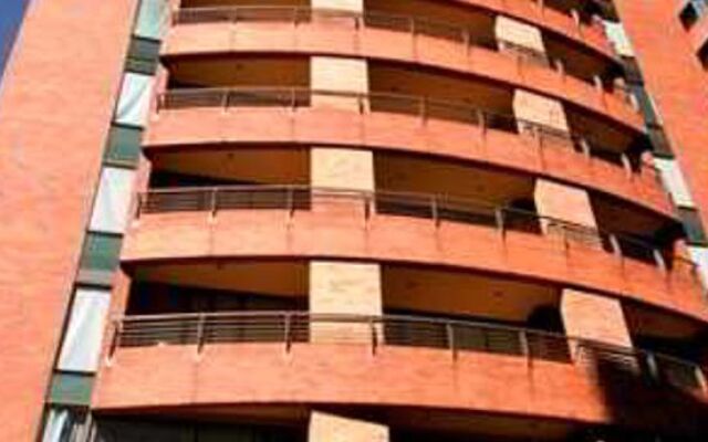 Leblon Suites Hotel