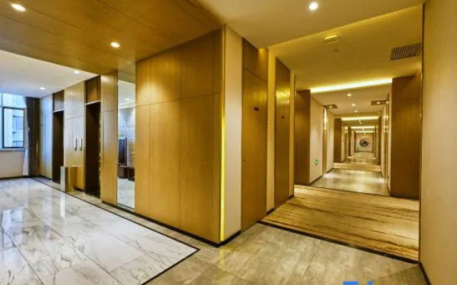 JiaYuGuan RuiCheng Sunac Hotel