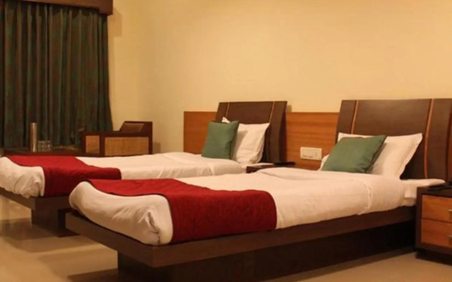 Jaffer Bhai's Brickland Hotel