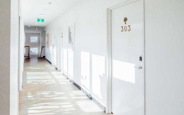 The Surf House - Hostel