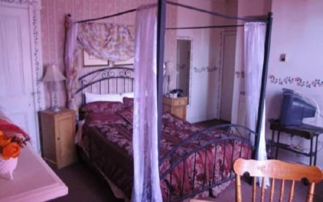 Biltmore Suites Hotel