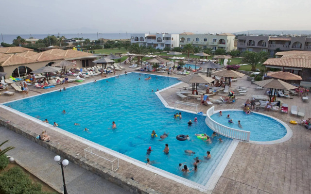 Akti Beach Club