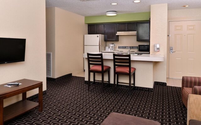Americas Best Value Inn & Suites Extended Stay Tulsa