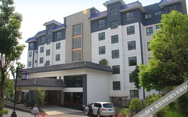 Xiangyang Rongting Guest House