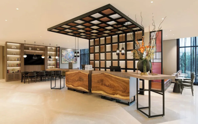 Ibis Mumbai Bkc