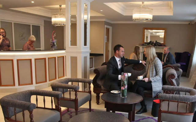 Royal Hotel