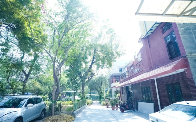 Roomshala 011 Hotel Oscar