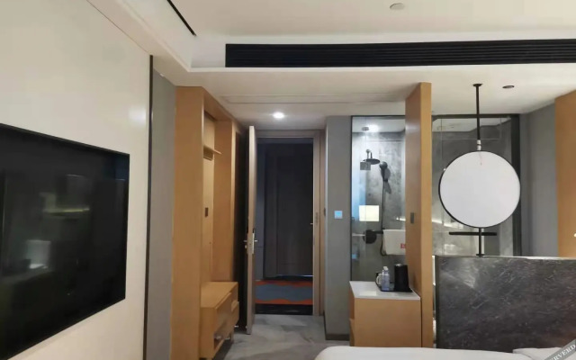 Miya Hotel ( Xiangyang Wuzhou International)