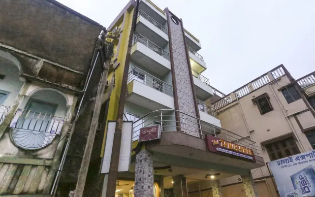 Hotel Tanushree by OYO Rooms