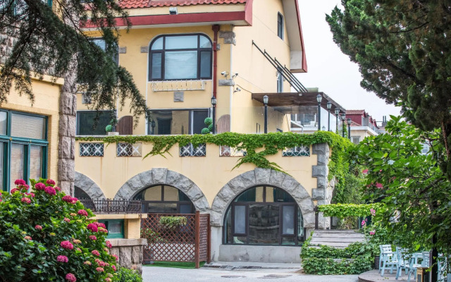 Qingdao The Castle Hotel