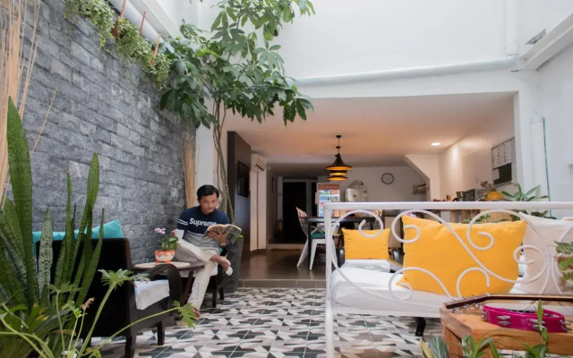 Sla Boutique Hostel