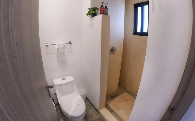 El Peque o Private Condo Pool Rooftop Lounge