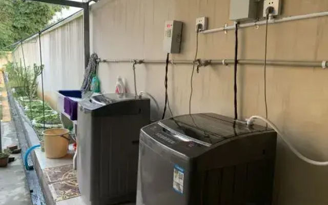 Ruili Zhuyunxuan Apartment