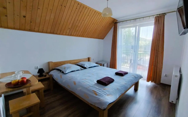 Apartamenty nad potokiem