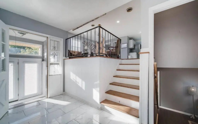 Mid -city Serenity, Huntsvilles Finest