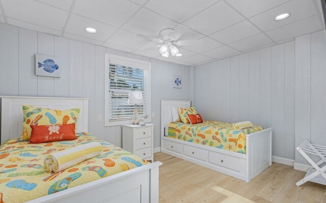 Amber Jack - 210 Ostego Dr 3 Bedroom Home by RedAwning