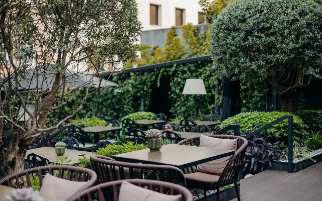 138 Liberdade Hotel