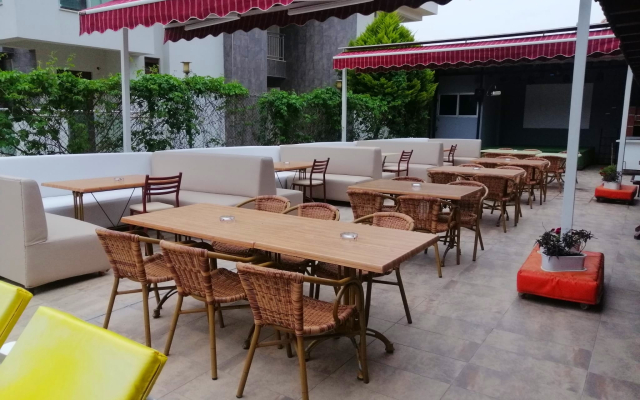 Grand Nar Hotel